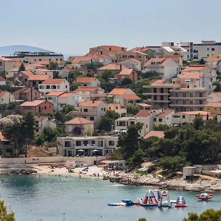 Apartman Ciovo Sunny